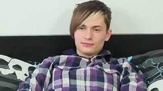 Twinks Unleashed - Hunk Twins Show Off Their Big Dick in Public