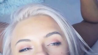 Hot MILF CherryLuxxx Sucks And Fucks On WebCam - French Version