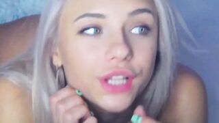Hot MILF CherryLuxxx Sucks And Fucks On WebCam - French Version