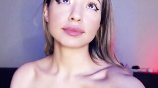 Amateur Teen Babe Rides A Huge Dick And Gets Her Ass Pounded Hard