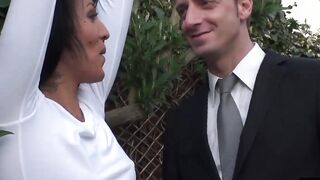 Ink-Enthusiast LouLou Kay Gets Ripped Outside By A Huge Dick