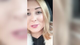 Lea's Car Ride - Exciting Roleplay with Fake Penis & Blowjob