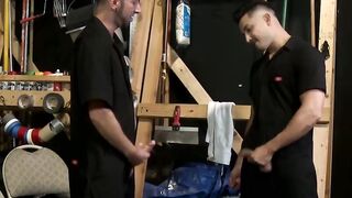 Muscle Hunk Matty Bullough Fucks Two Hot Guys in Threesome Action