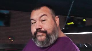 Billards Babe Ashlyn Angels Sucks And Fucks Her Way To Victory