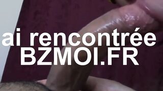 Amateur French Girl Gives Sensual Oral Sex With Slow Motion Close-Up