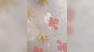 Mature Amateur Granny Dildoing in Bathtub - OldNannysGrandma