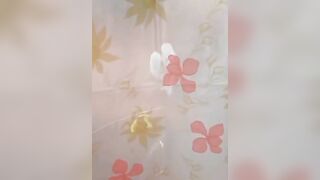 Mature Amateur Granny Dildoing in Bathtub - OldNannysGrandma