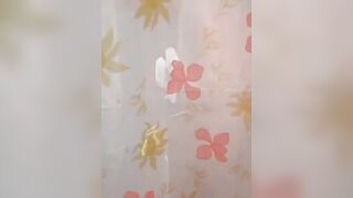 Mature Amateur Granny Dildoing in Bathtub - OldNannysGrandma