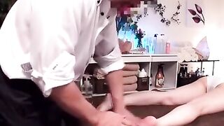 Sweet 18yo girl gets horny having hot body massage