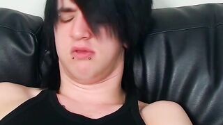 Emotional Twinks - Teen Emotionally Unloads On His Bed