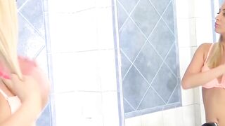 Teeny-Tiny Hands & Water Play - Pornstar's Perfect Handjob