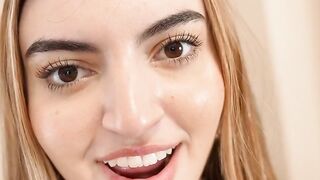 Brazilian Babe Gives A Hot Blowjob To Russian Hunk