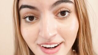 Brazilian Babe Gives A Hot Blowjob To Russian Hunk