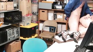 Big Booty Bouncing Sidewayz - Officer Fucks Hot Redhead With Huge Ass