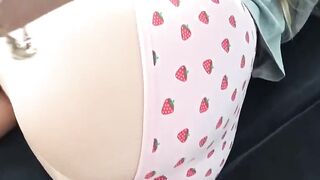 Big-Booty Babe Jeanette Rides A Big Dick In Levitating Position