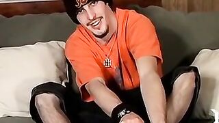 Skinny Hunk's Leg Massage Ending in Hot Load