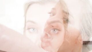 Blondie Babe Riley Reid Fingers Her Shaven Pussy Before Throat Fuck