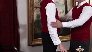 Beautiful Bodybuilder's Anal Play with Hunky Stud - Arch Angel