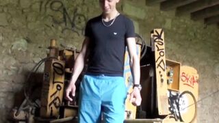 Fabulous Fellatio Fiesta - Skinny Babe Gets Facial From Huge Dick