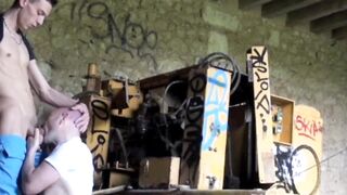 Fabulous Fellatio Fiesta - Skinny Babe Gets Facial From Huge Dick