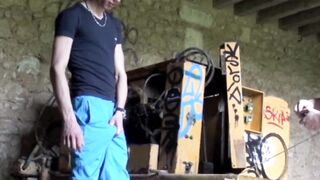 Fabulous Fellatio Fiesta - Skinny Babe Gets Facial From Huge Dick