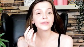 Brown-Haired Babe Masturbates in Front of Camera
