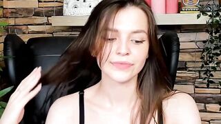 Brown-Haired Babe Masturbates in Front of Camera