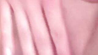 Lauren Phoenix Gives A Top-Notch Blow Job And Rides His Hard Dick To Orgasm