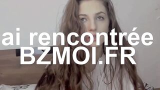 Hot Amateur Girl Shows Off Her Pussy For Tokens - Camgirl POV