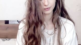 Hot Amateur Girl Shows Off Her Pussy For Tokens - Camgirl POV