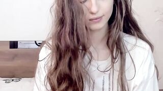 Hot Amateur Girl Shows Off Her Pussy For Tokens - Camgirl POV
