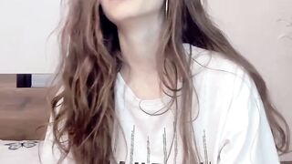 Hot Amateur Girl Shows Off Her Pussy For Tokens - Camgirl POV