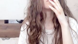 Hot Amateur Girl Shows Off Her Pussy For Tokens - Camgirl POV