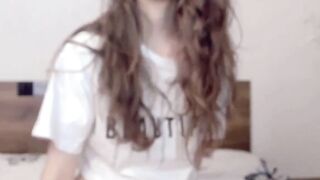 Hot Amateur Girl Shows Off Her Pussy For Tokens - Camgirl POV