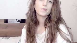 Hot Amateur Girl Shows Off Her Pussy For Tokens - Camgirl POV