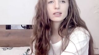 Hot Amateur Girl Shows Off Her Pussy For Tokens - Camgirl POV