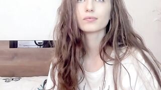 Hot Amateur Girl Shows Off Her Pussy For Tokens - Camgirl POV