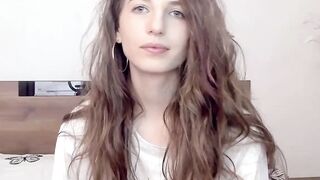 Hot Amateur Girl Shows Off Her Pussy For Tokens - Camgirl POV