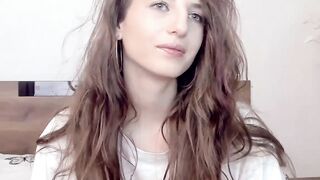 Hot Amateur Girl Shows Off Her Pussy For Tokens - Camgirl POV