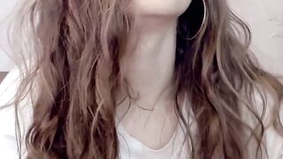 Hot Amateur Girl Shows Off Her Pussy For Tokens - Camgirl POV