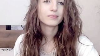 Hot Amateur Girl Shows Off Her Pussy For Tokens - Camgirl POV
