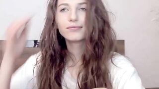 Hot Amateur Girl Shows Off Her Pussy For Tokens - Camgirl POV