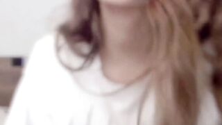 Hot Amateur Girl Shows Off Her Pussy For Tokens - Camgirl POV