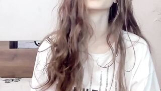 Hot Amateur Girl Shows Off Her Pussy For Tokens - Camgirl POV