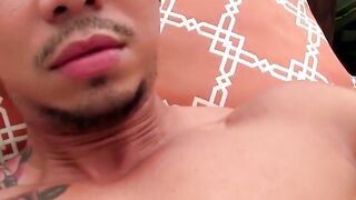 Asian Hottie Travis Yumarain Fingers Her Way To A Squirt-Filled Orgasm