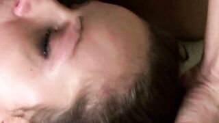 Cheery Brünnette Gives Oral Pleasure in Kitchen - POV Blowjob with Facial