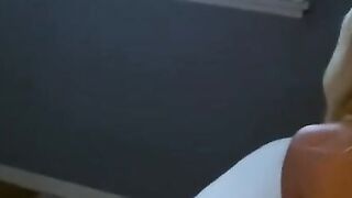 Savvy Slut - Hot Blonde Babe Gives A Sensual Erotic Handjob And Facial