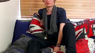Blonde Hottie Brent Daleys's Long Dick Wanks Off For Your Pleasure