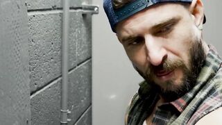 Muscle Hunks Sean Mayger And Drew Dixion Fucked Raw In Public Restrooms