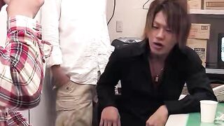 Japanese Couple Enjoys Passionate Lovemaking in Bed